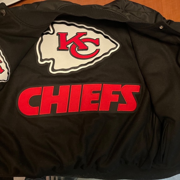 COPY - Kansas City Chiefs Jacket Unisex - Picture 4 of 7